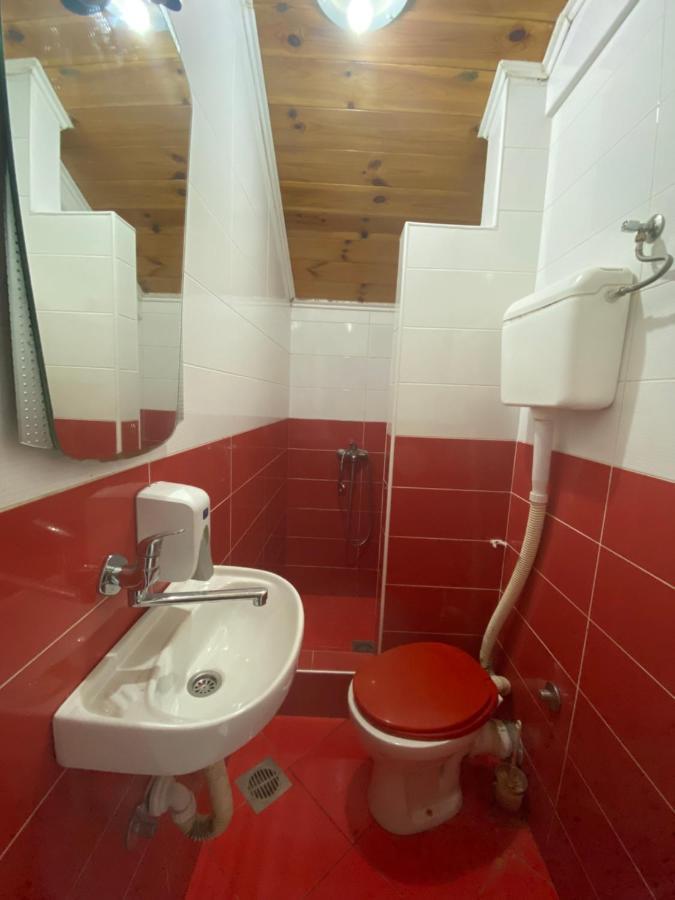 Guest House Pecurica Бар Экстерьер фото